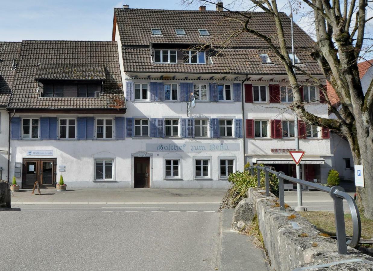 B&B Zum Rossli Zunzgen Eksteriør billede